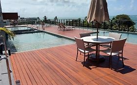 Flat Mar de Campas Beach Tamandaré